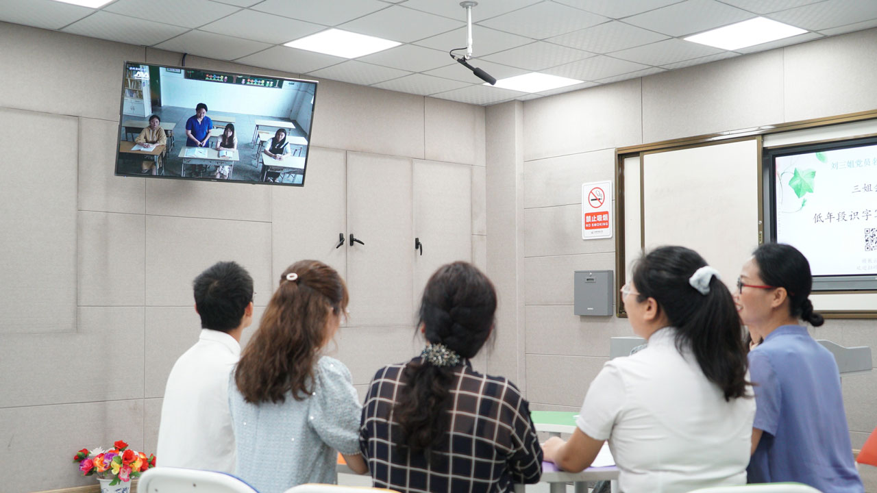 贛州市章貢區基于專遞課堂的區域研修，助力城鄉教育一體化發展-(4).jpg
